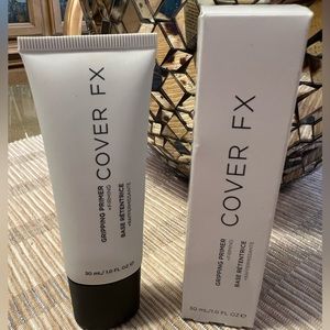 -COVER FX. Gripping Primer +Firming.